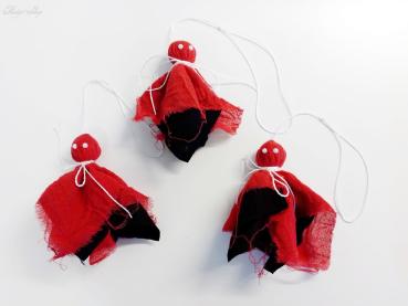 3 Anhänger Stoffgeister rot